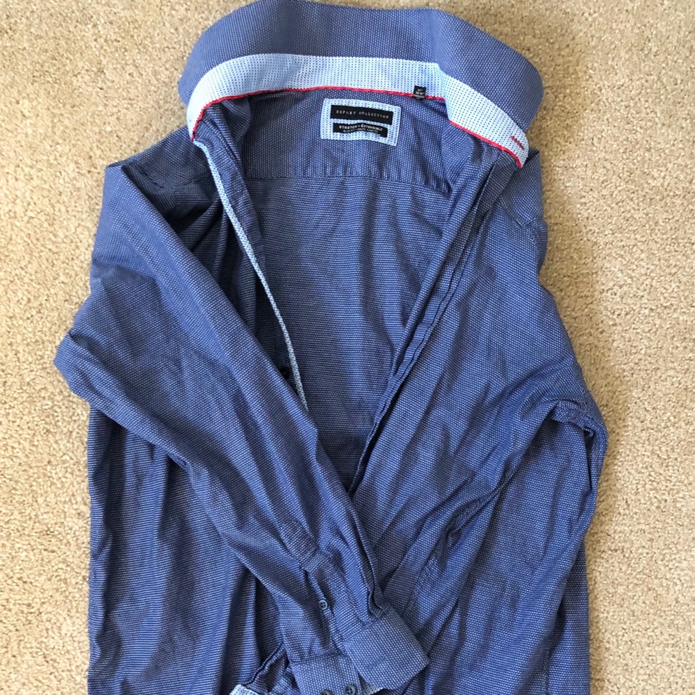 Blue dress shirt